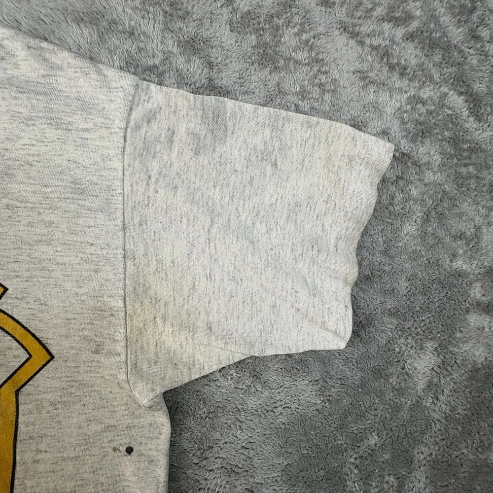 VTG TNT Men's L Gray 1991 Pittsburgh Pirates MLB Champions Distressed Stained T